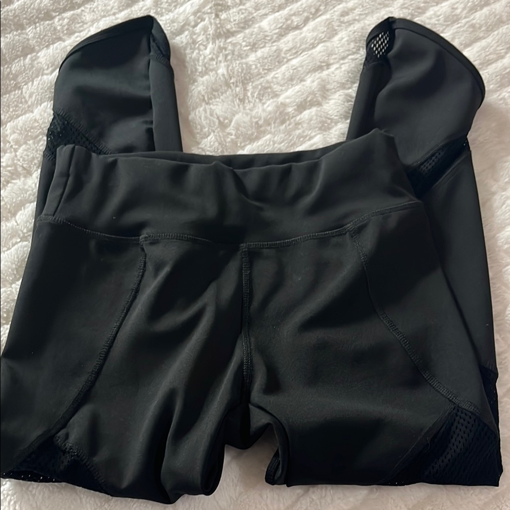Black Stretchy Capris with Wide Waistband